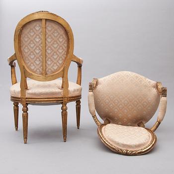 KARMSTOLAR, ett par, Louis XVI- stil, Frankrike 1900-talets första hälft.