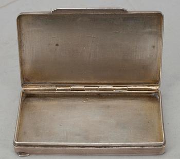 DOSA, silver, Österrike-Ungern, sekelskiftet 1800/1900. Vikt 68 g.