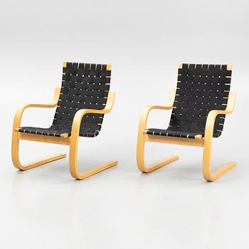 Alvar Aalto, a pair of model 406 armchairs, Artek, end of the 20th century.