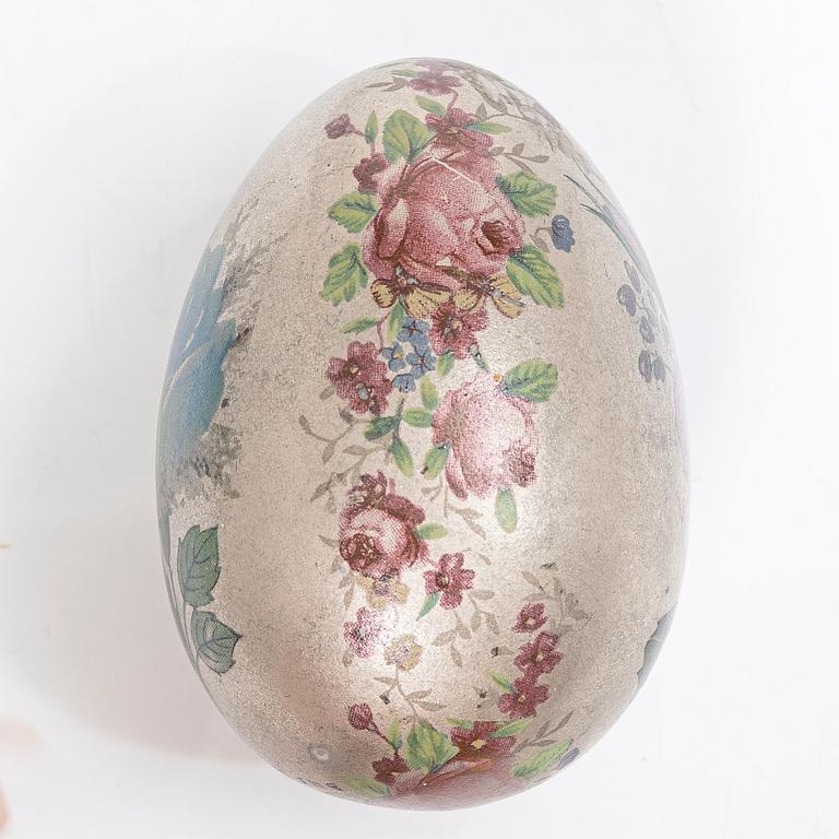 Rut Bryk, a decorative egg, Arabia.
