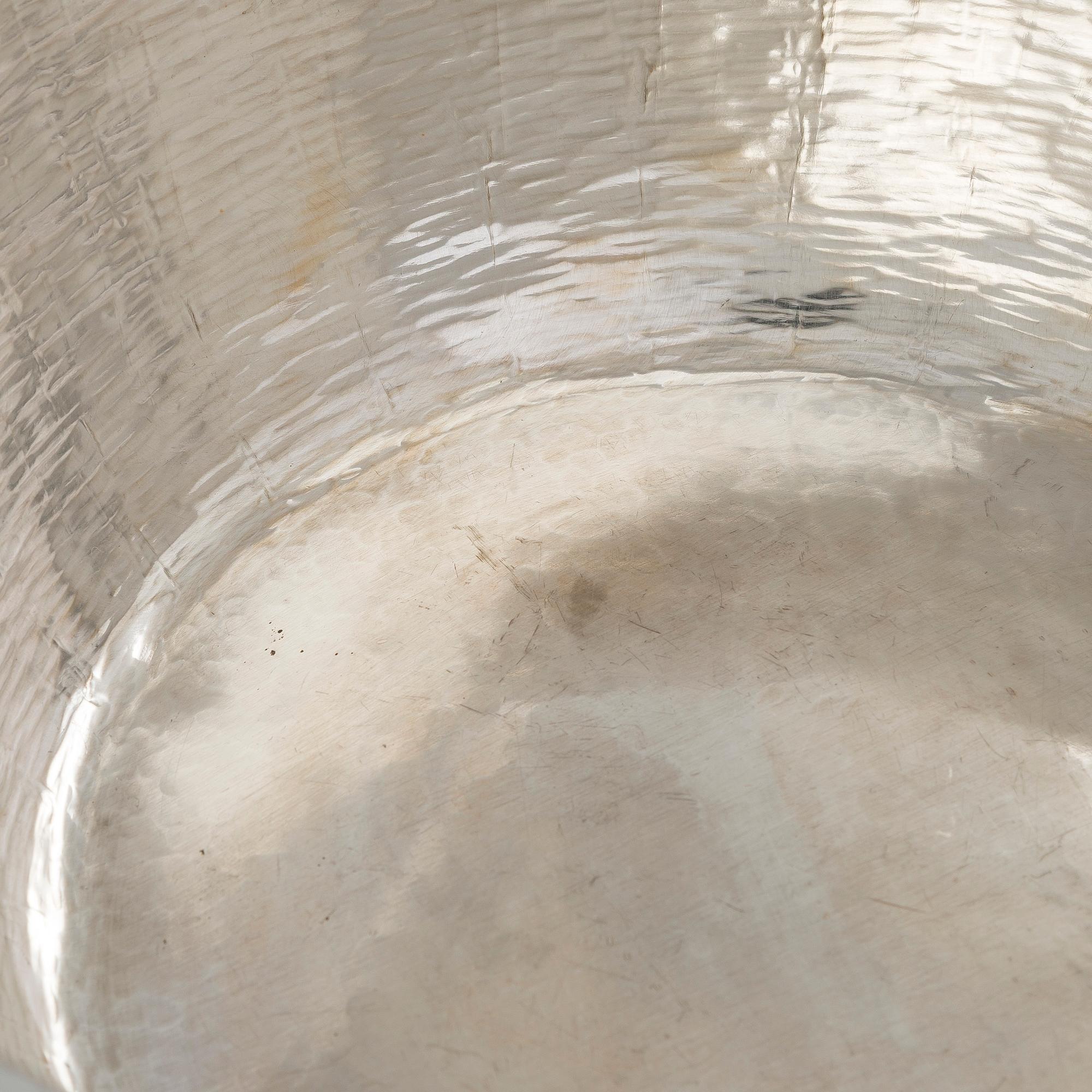 Tapio Wirkkala, boolimalja ja -kauha, hopeaa, palisanteri, Kultakeskus, Hämeenlinna, 1974.