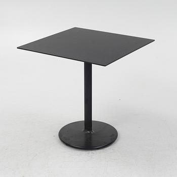Lievore Altherr Molina, a 'Dual' table, Andreu World, Spain.