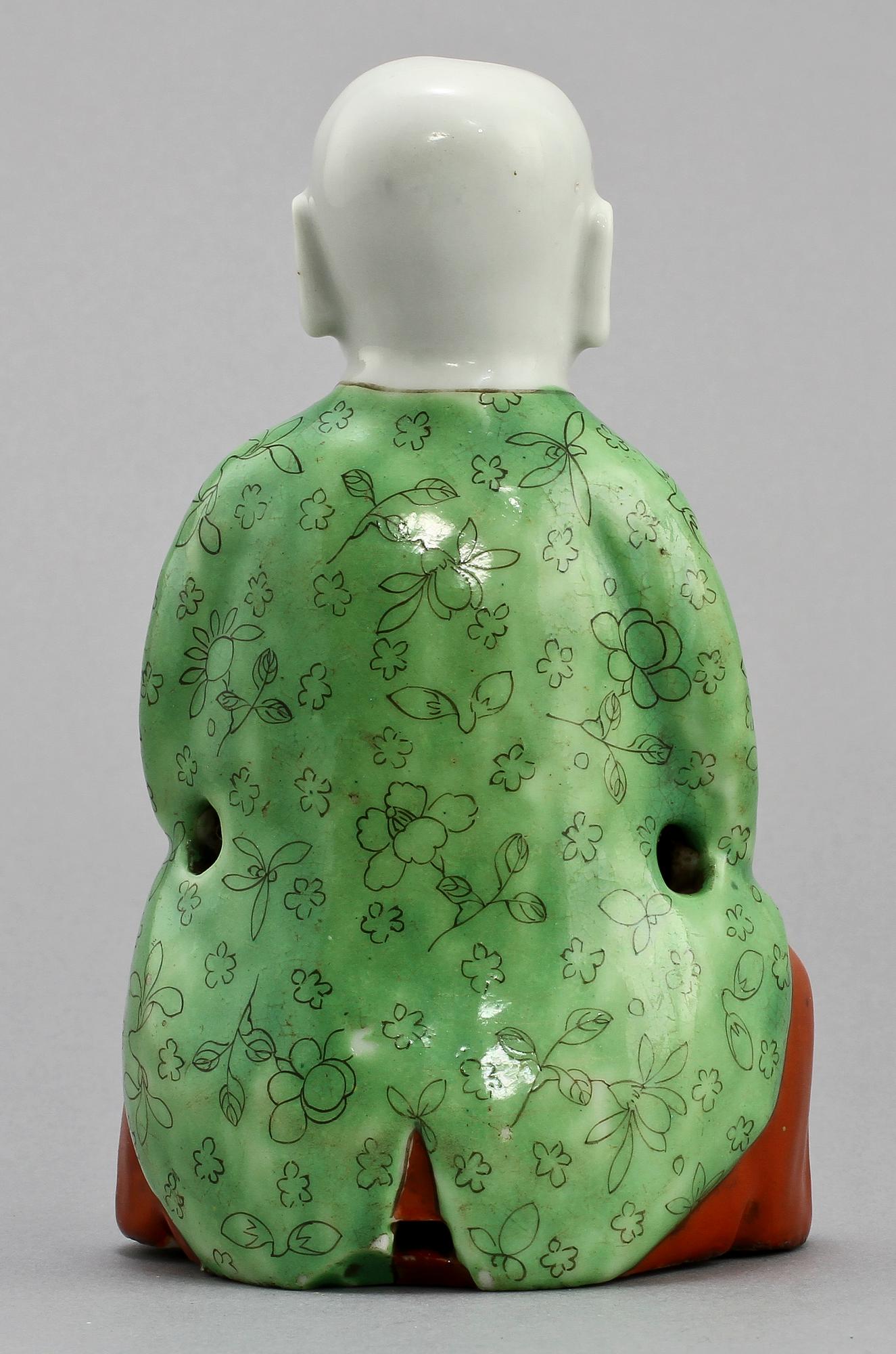 FIGURIN FÖR RÖKELSE, porslin, Kina, 1800/1900-tal.