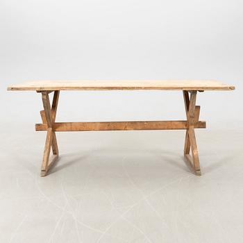 Table, first half of the 20th century.