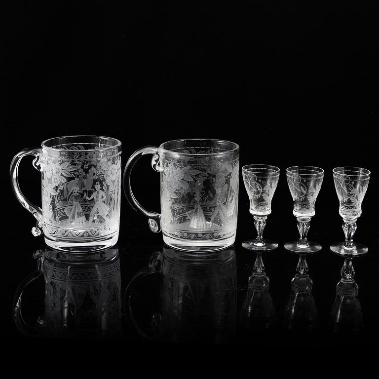 VICKE LINDSTRAND, three vodka glasses and two beer glasses, 'Dalecarlia' from Kosta.