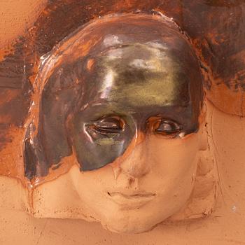 Hertha Hillfon, Face.