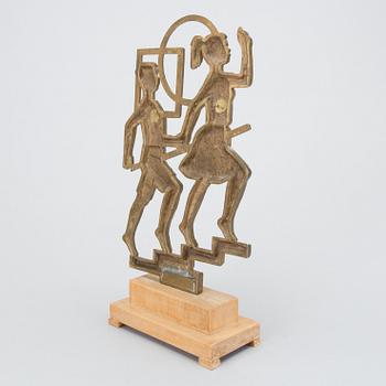 A bronze sculpture called "Trappan" by Emil Näsvall.