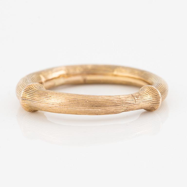 Ole Lynggaard, ring, 18K gold, "Nature IV".