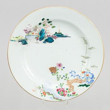 A famille rose dish and five plates, Qing dynasty, Yongzhen (1723-35).