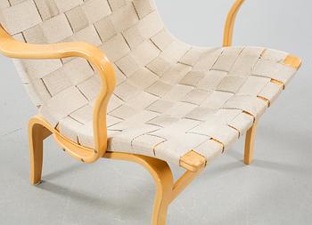 A easy chair by Bruno Mathsson, "Eva", Dux from the latter half of the 20th century.