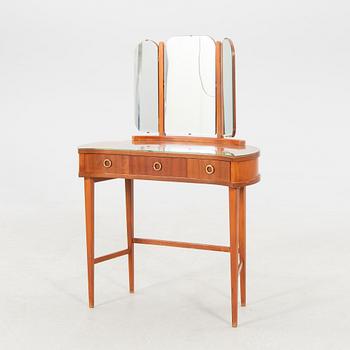 Dressing table mid-20th century.