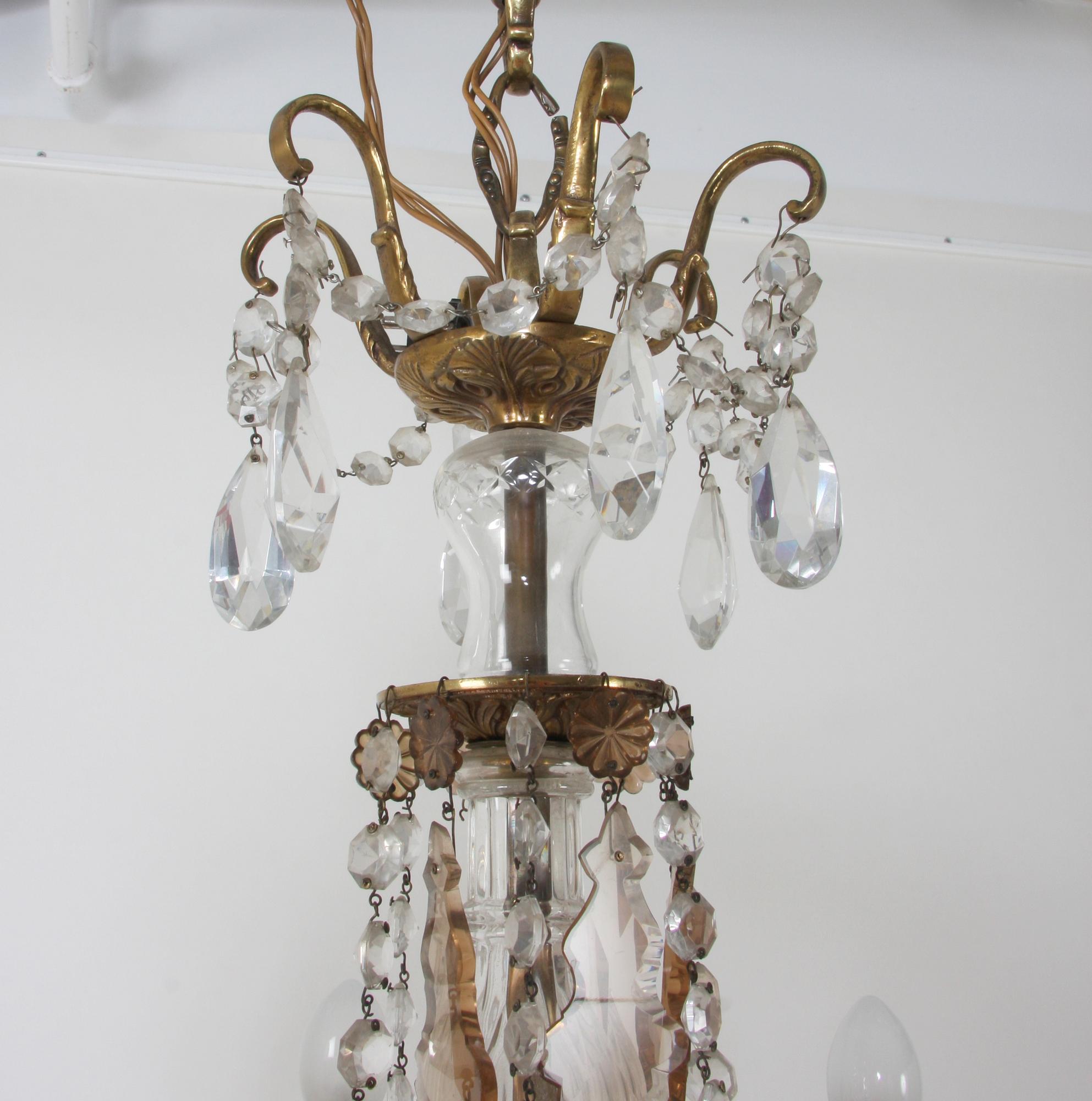 LJUSKRONA, nyrokokostil. H 74.
Proveniens: Git Gay.