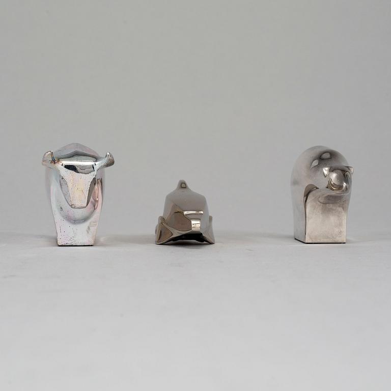 GUNNAR CYRÉN, a group of three silver plated figurines, Dansk Designs, Japan.