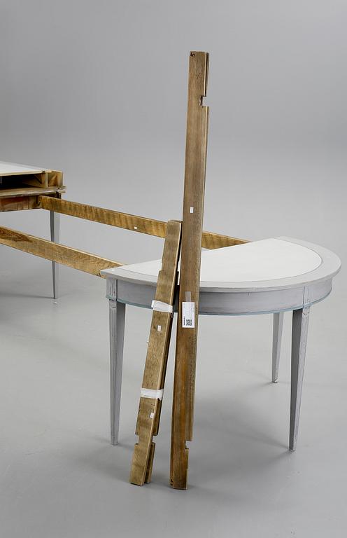 MATSALSBORD, gustaviansk stil, modern tillverkning.