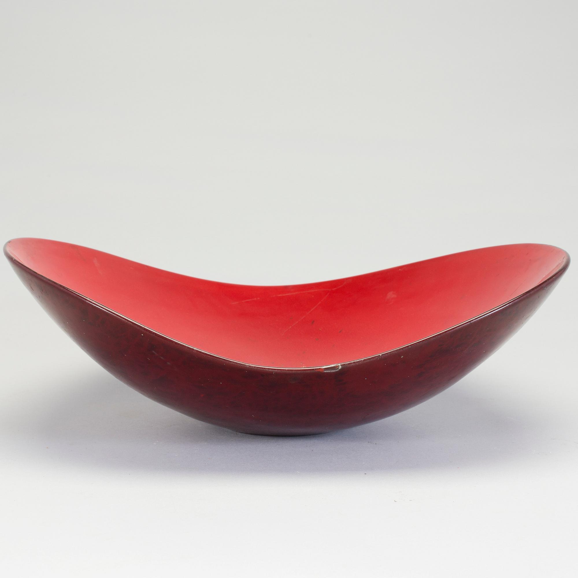 Hans Hedberg, A bowl by Hans Hedberg.