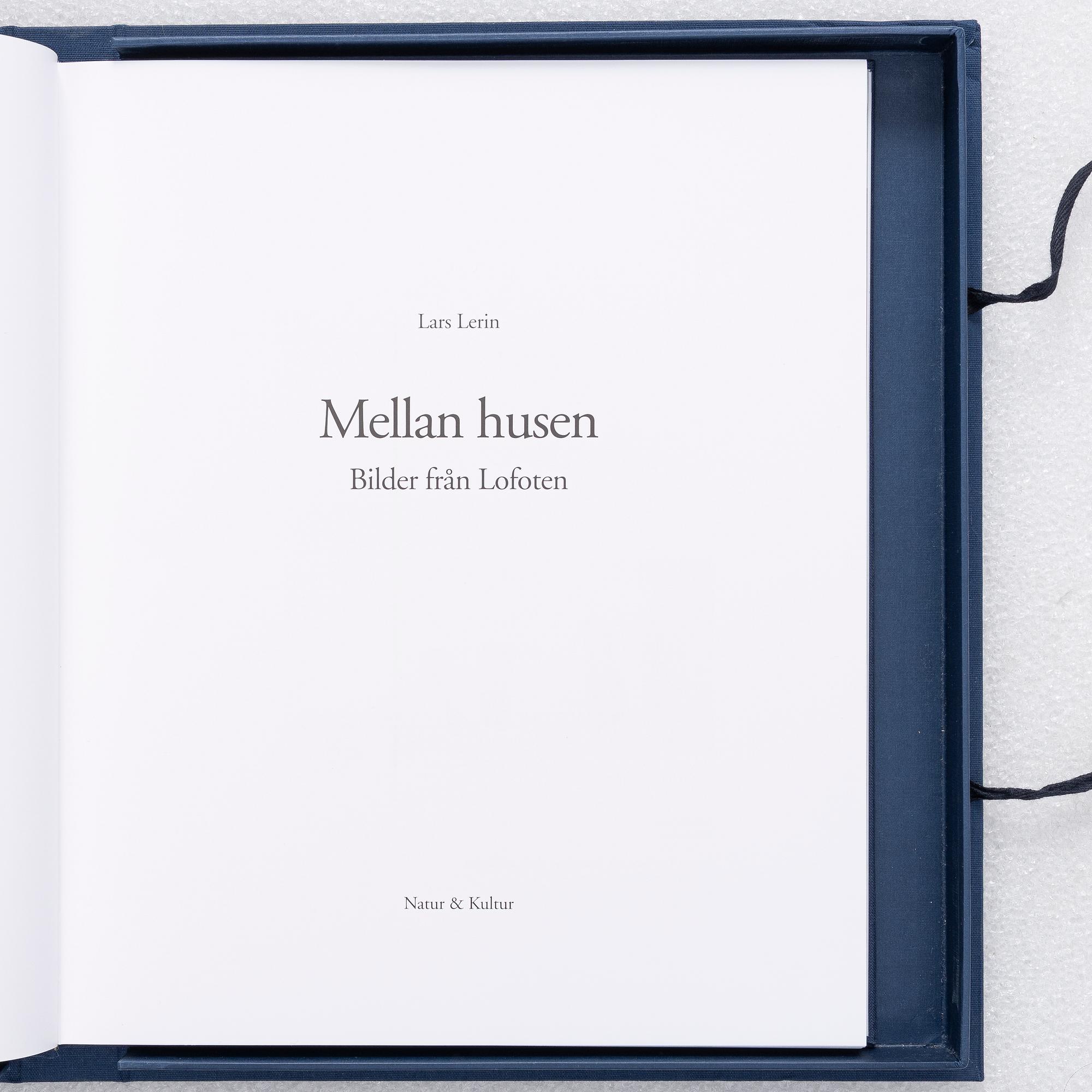 Lars Lerin, "Mellan husen-bilder från Lofoten", bibliophile edition with a colour lithograph "Tre Måsar".
