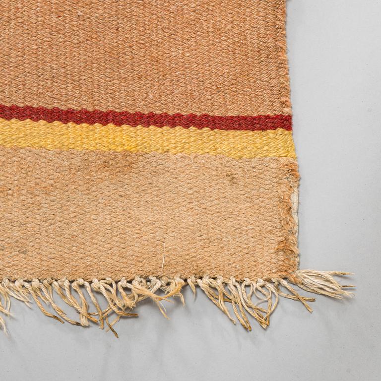 A 1930s Finnish flat weave carpet. Circa 280x180  cm.