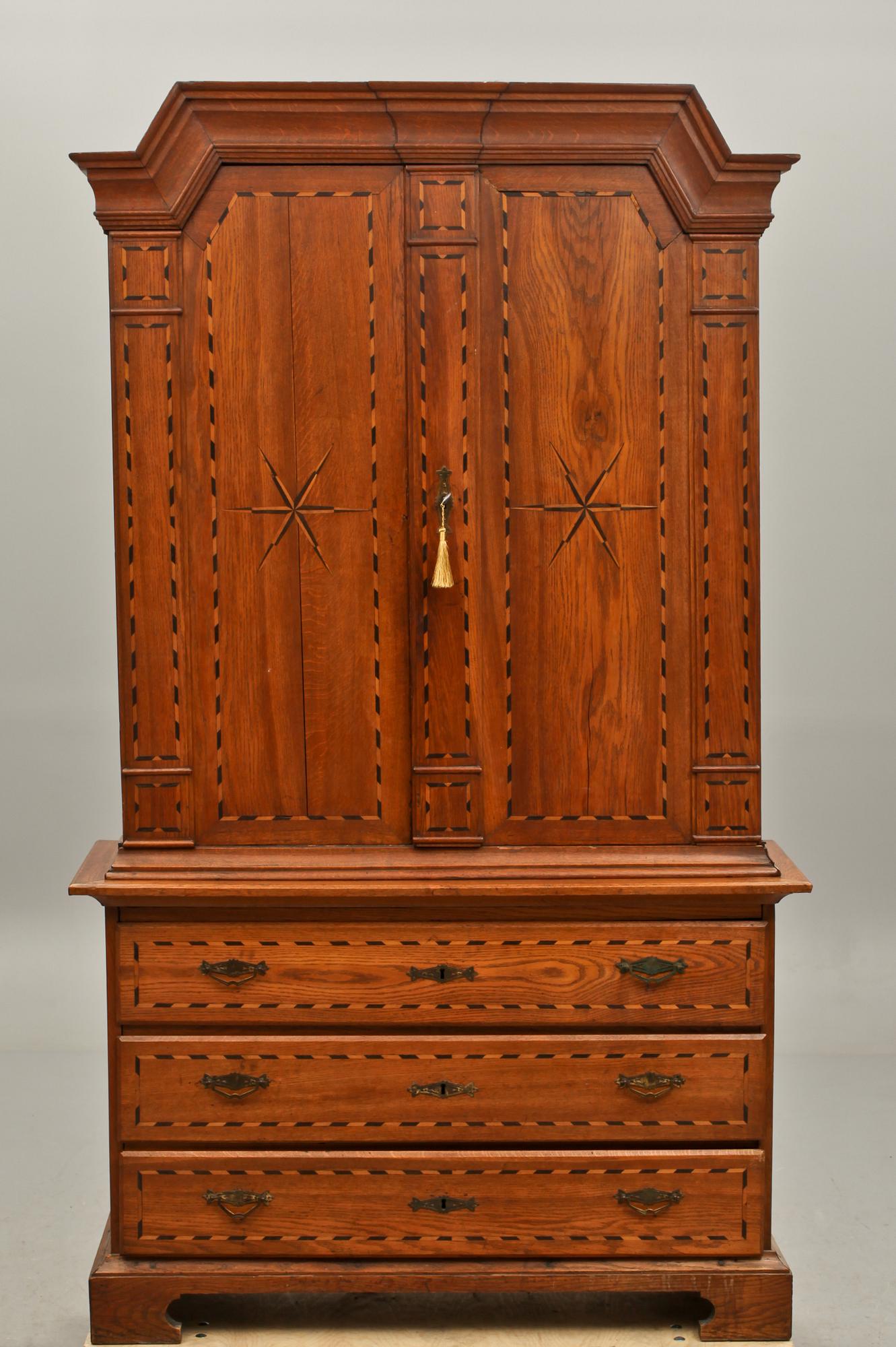 SALSSKÅP, 1700/1800-tal, trol. småland.