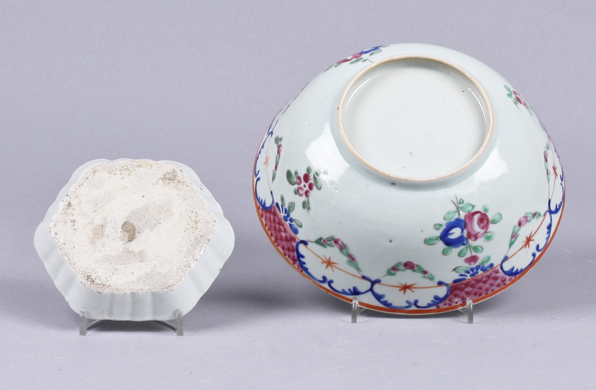 SKÅL SAMT BÄRFAT, porslin, Kina, 1700/1800-tal.