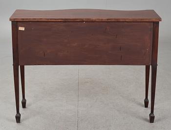 SIDEBOARD, engelsk stil, 1900-talets andra hälft.