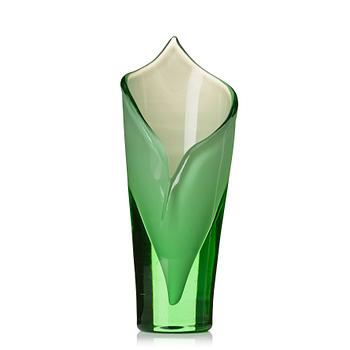 Gunnel Nyman, a 'Calla' glass vase, Riihimäen Lasi Oy, Finland 1946.