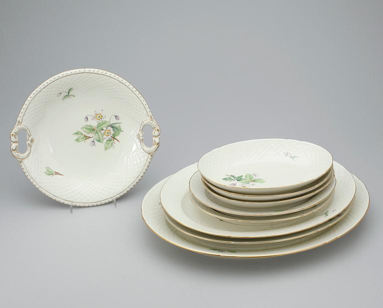 MATSERVIS, 159 delar, porslin, Bing & Gröndahl, Danmark.