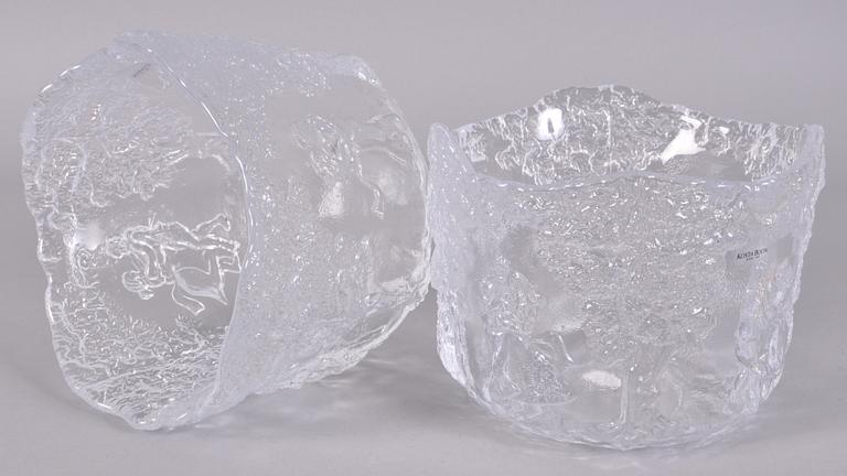 SKÅLAR, 2 st, glas, "Sverigeskålen", Kosta Boda.