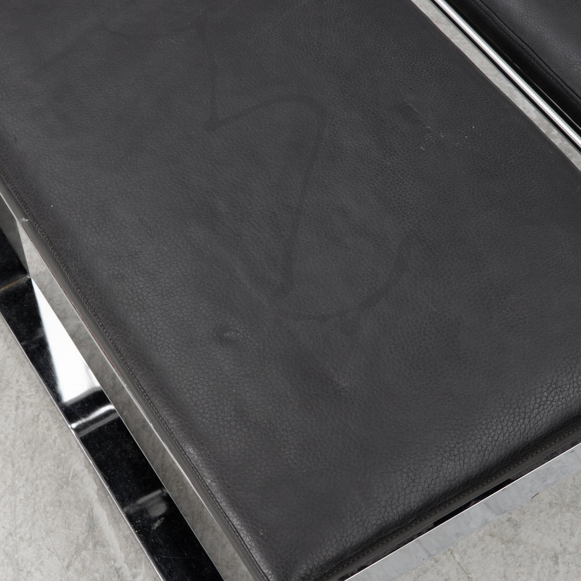 David Andersson & Martin Lasson, a stool/armchair, executed at Konstfack, Stockholm 2003-2004.