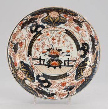 FAT, porslin. Japan, 1700-tal.