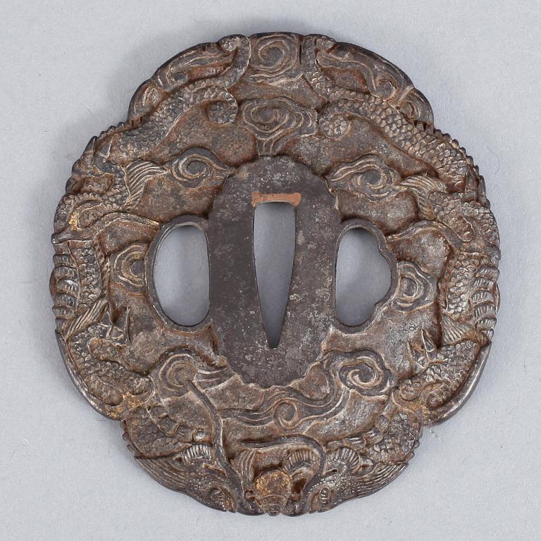 TSUBA, brons, Japan.