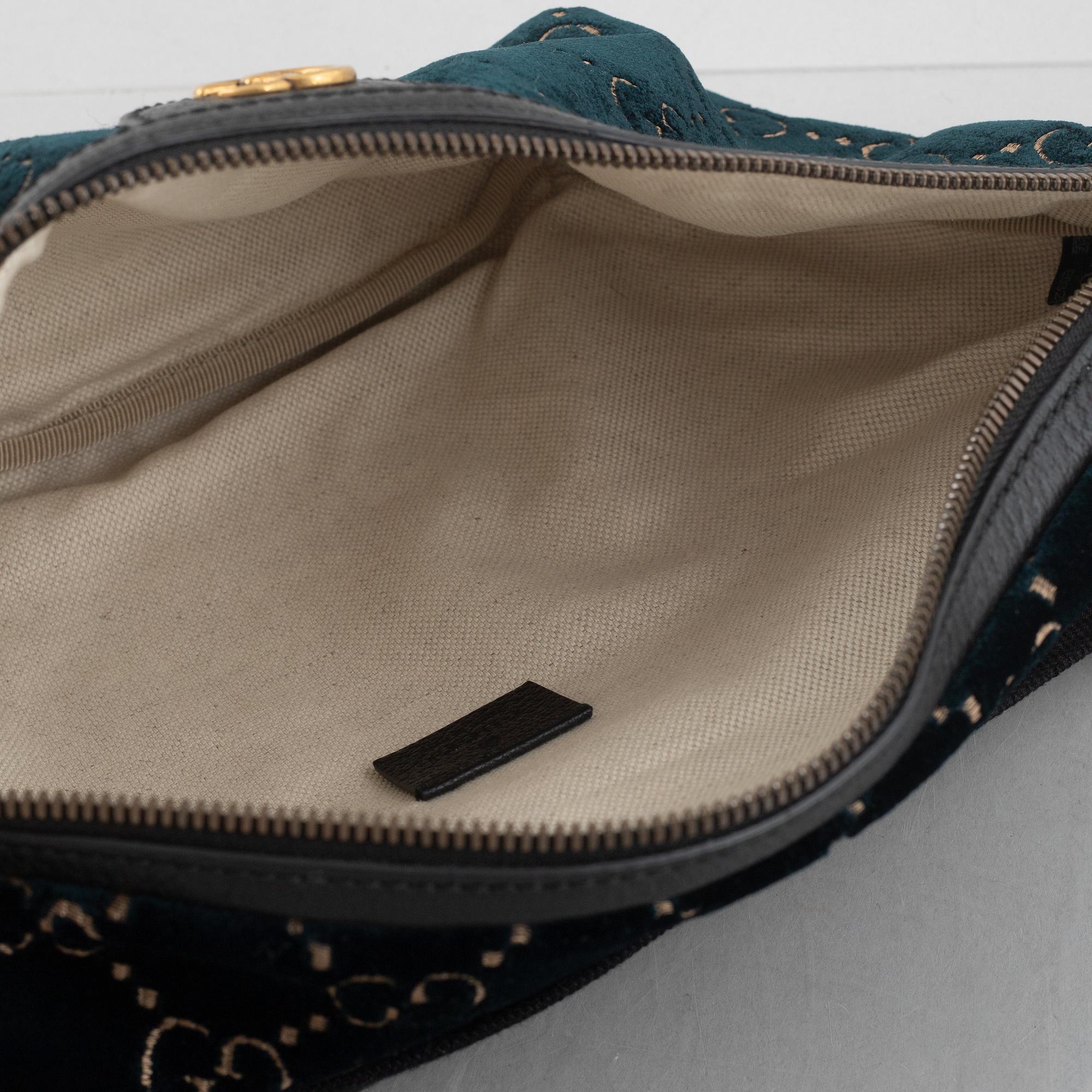 Gucci, "Sherry Line Belt Bag".