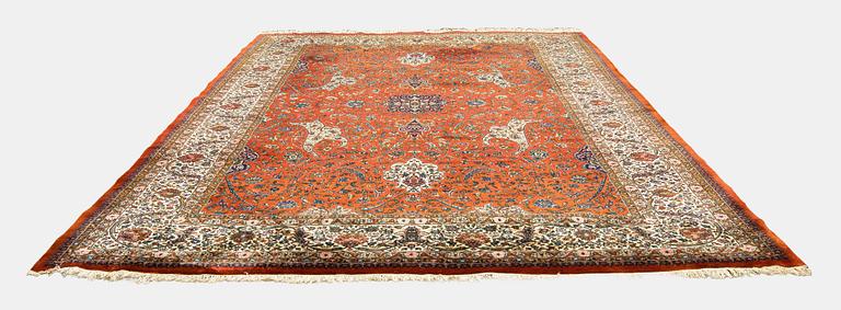 Carpet, Tabriz, old, c. 440 x 280 cm.