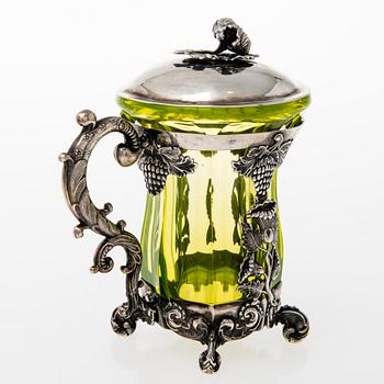 JOHANN DIEDRICH LINDKVIST, Lasi kannellisessa hopeapidikkeessä, Pietari 1841.