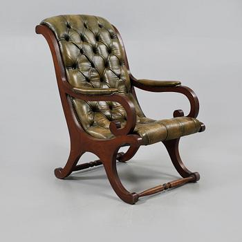 FÅTÖLJ, engelsk stil, 1900-tal.