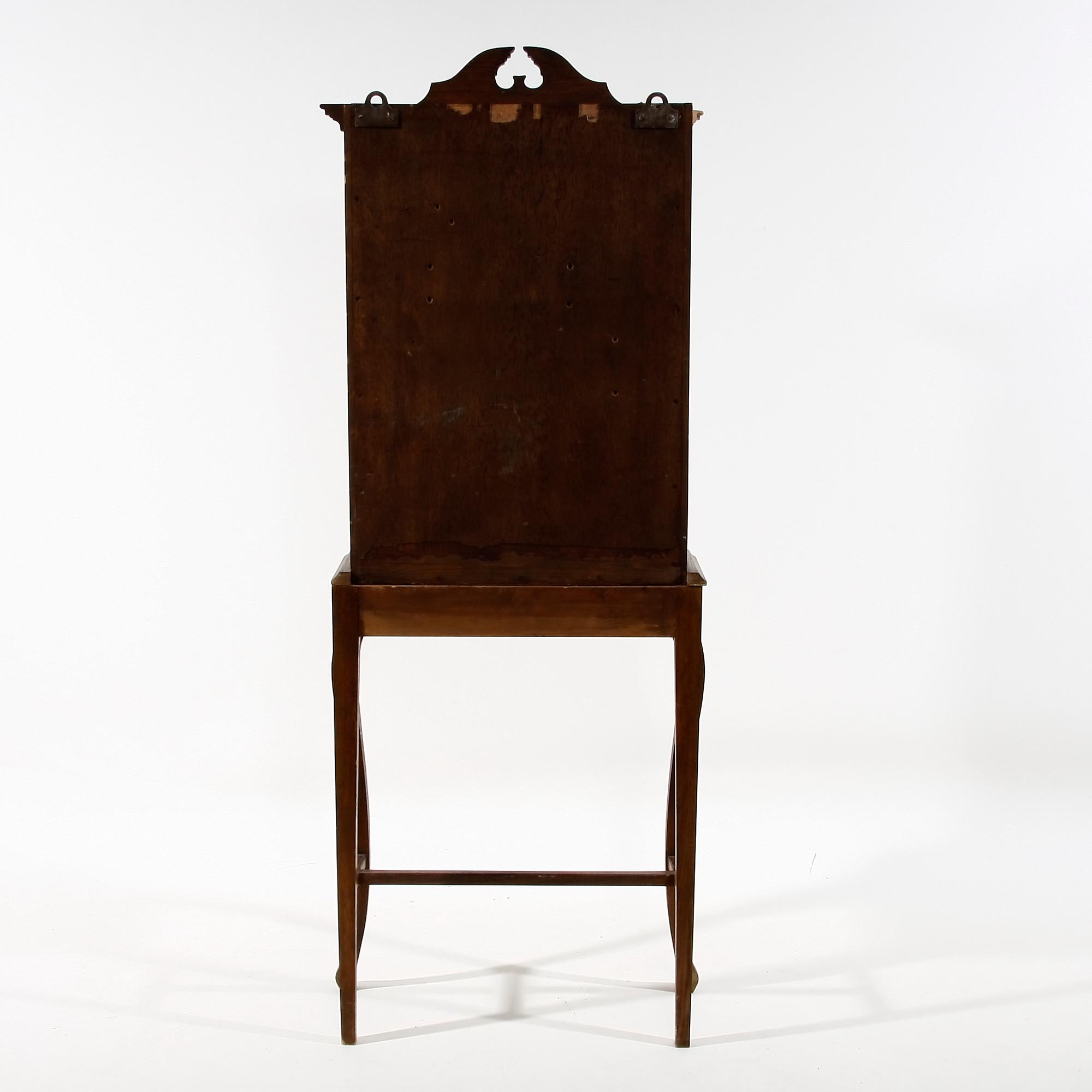 VÄGGSKÅP, 1800/1900-tal.