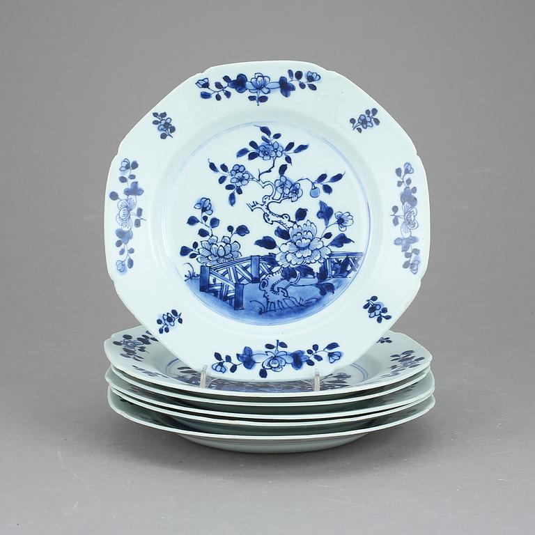 TALLRIKAR, 6 st, porslin, Kina, 1700-tal.