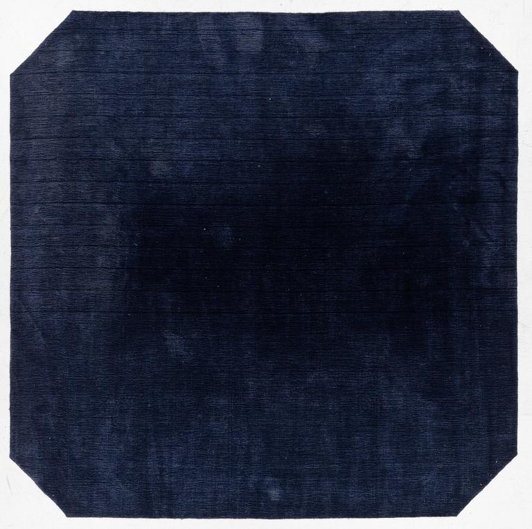 A carpet, 'All the way to Paris', The Moor, 245 x 245 cm.