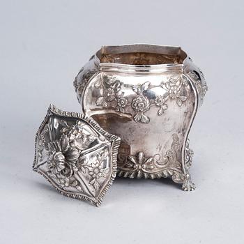 TEDOSA, sterlingsilver, London 1766. Vikt ca 268 g.