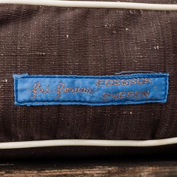 ELSA STACKELBERG, däckstol/vilstol, Fri Form, 1900-talets andra hälft.