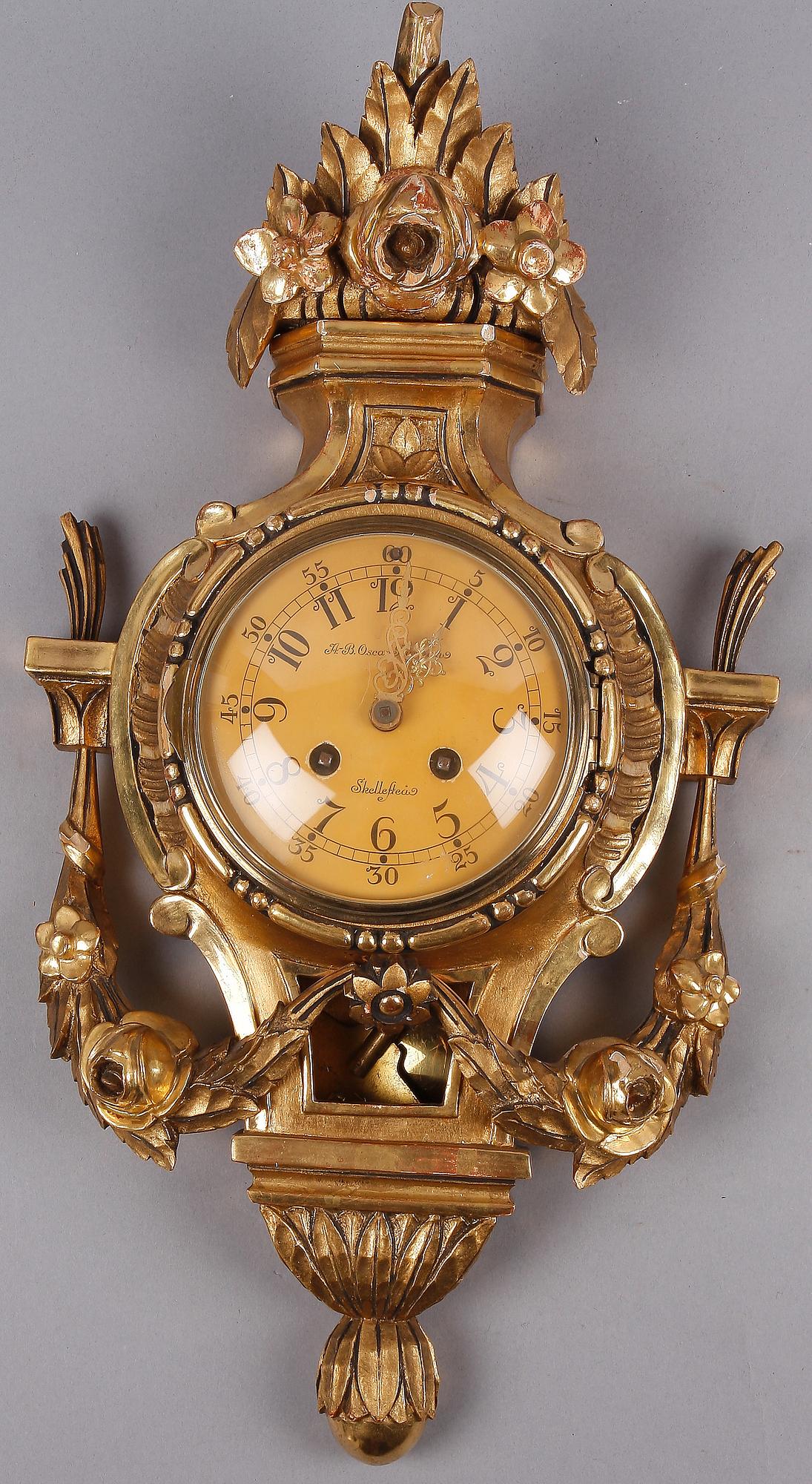 VÄGGPENDYL, gustaviansk stil 1900-tal.