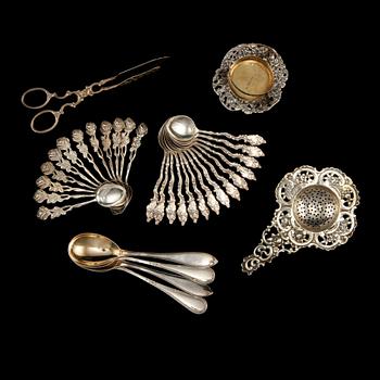 PARTI SILVER, 31 delar, Sverige, 1900-talets första hälft, vikt 420 g.