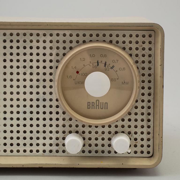 ARTUR BRAUN & FRITZ EICHLER, tube radio, "Kleinsuper - SK2", Braun, designed in 1955.