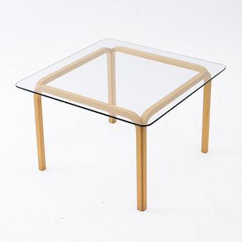 Alvar Aalto, soffbord, modell Y805, Artek, 1900-talets andra hälft.