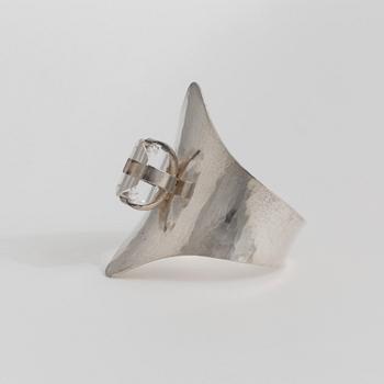 ARMRING, med bergkristall, Waldemar Jonsson, Skara.