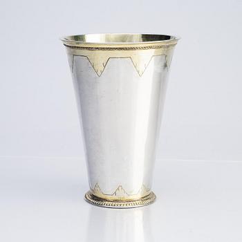 Casimir Friedrich Meidt, bägare, delvis förgyllt silver, Karlskrona 1712. Karolinsk.