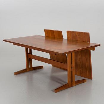 AN ULFERTS DINNER TABLE, TIBRO.