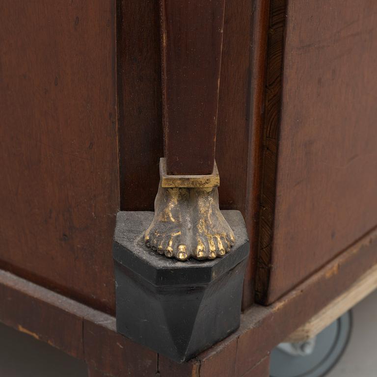 Rullklaffssekretär, Empire, 1800-talets första hälft.