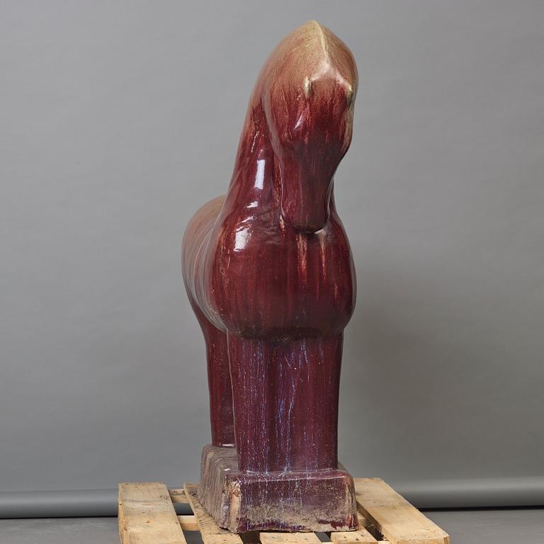 Ulla & Gustav Kraitz, skulptur, häst i helfigur, Fogdarp, Förslöv.