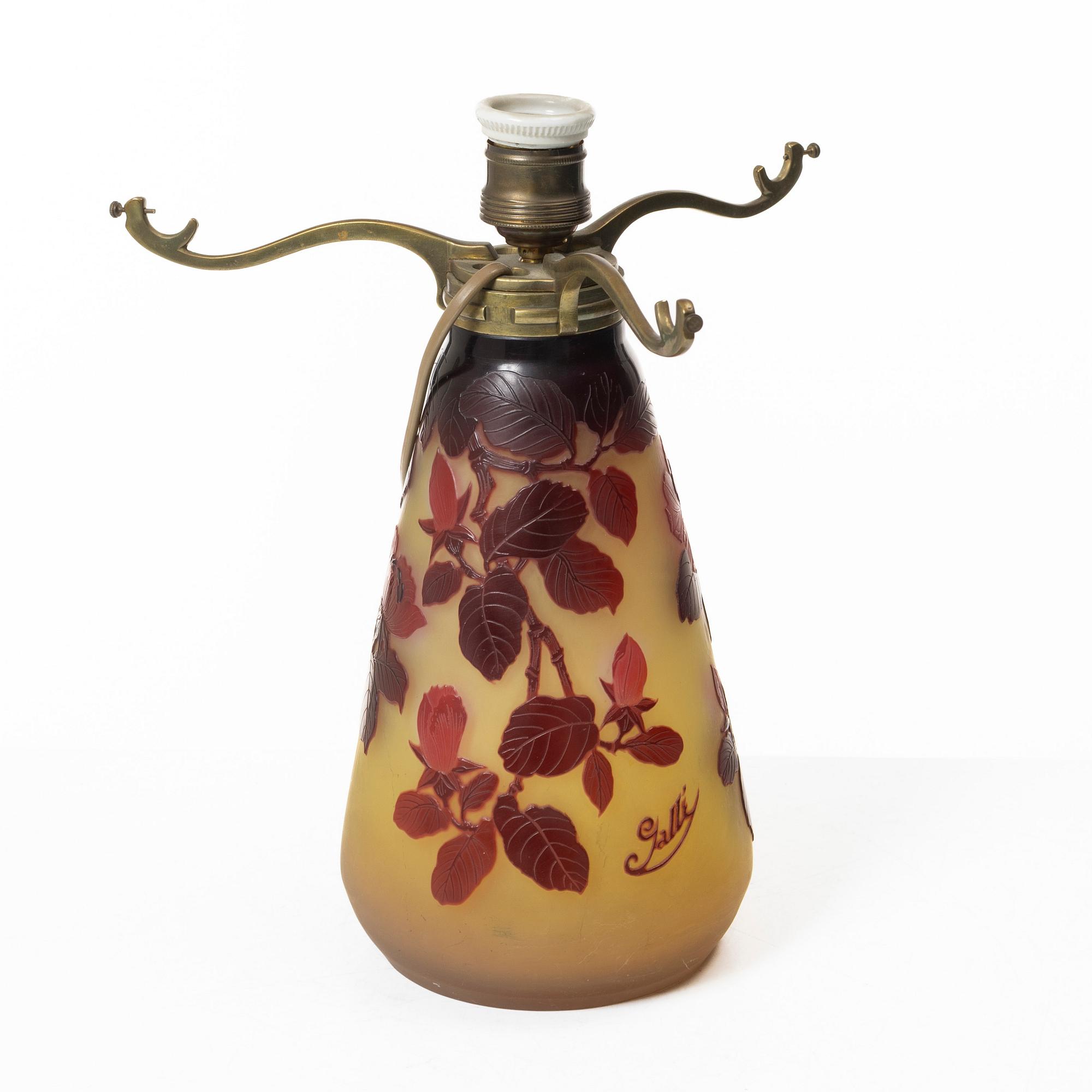 Emile Gallé, an Art Nouveau table lamp, circa 1900, Nancy, France.