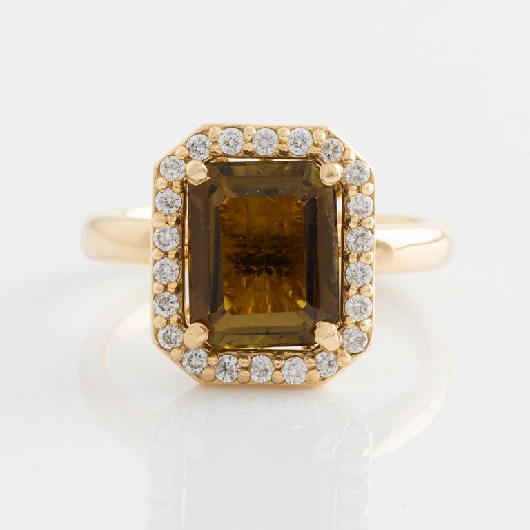 Ring, cocktail ring with tourmaline and brilliant-cut diamonds.